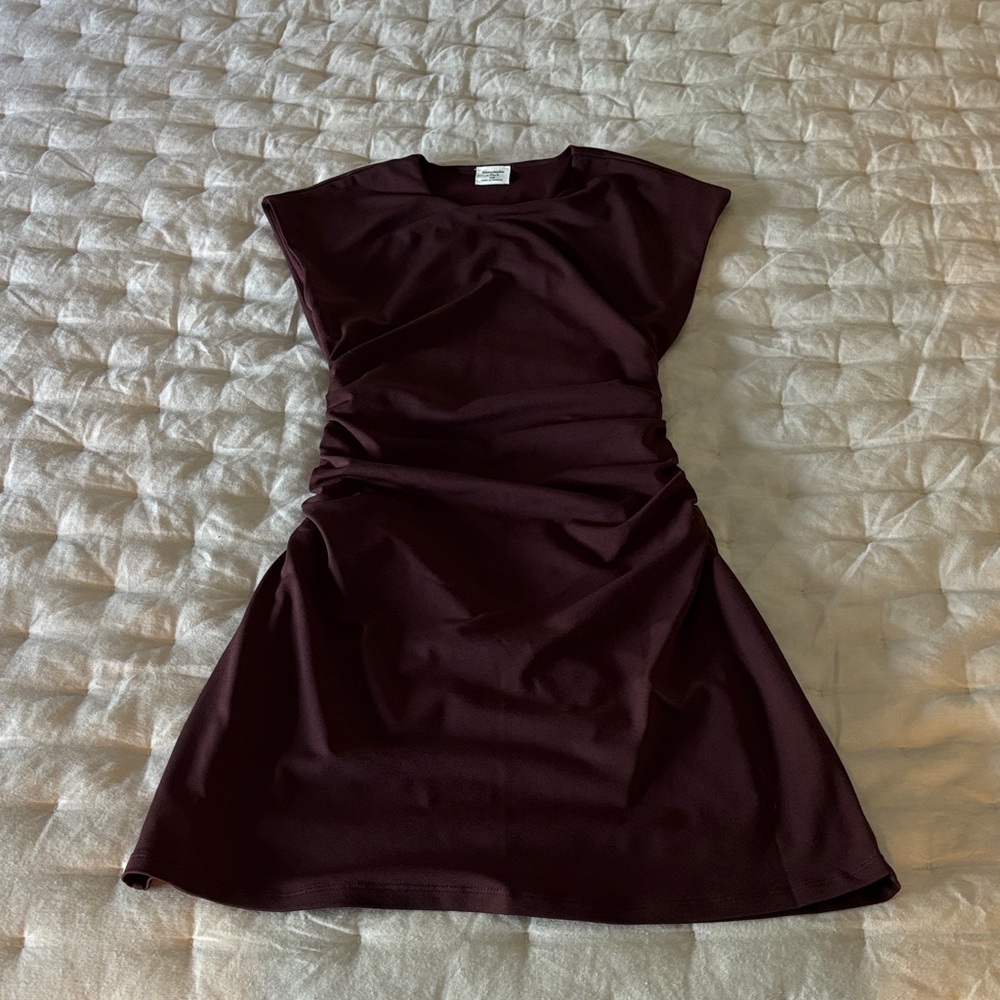 Abercrombie & Fitch Dark Burgundy Short-Sleeve Stretch Mini Dress NWOT